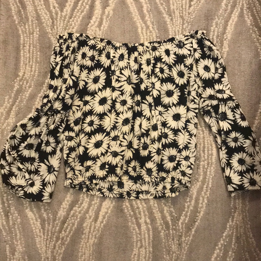 Daisy Top.